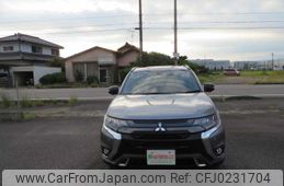 mitsubishi outlander 2019 504749-RAOID:13611