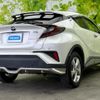 toyota c-hr 2018 quick_quick_DAA-ZYX10_ZYX10-2115553 image 3