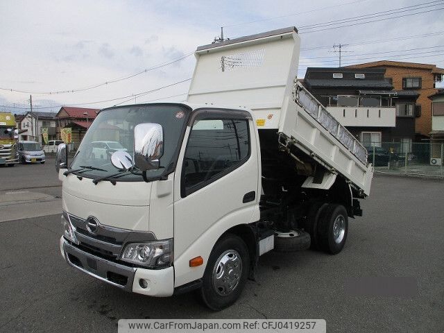 hino dutro 2020 -HINO--Hino Dutoro 2RG-XZU600T--XZU600-0026395---HINO--Hino Dutoro 2RG-XZU600T--XZU600-0026395- image 1