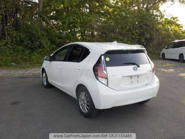 toyota aqua 2015 -TOYOTA--AQUA DAA-NHP10--NHP10-6369393---TOYOTA--AQUA DAA-NHP10--NHP10-6369393- image 2