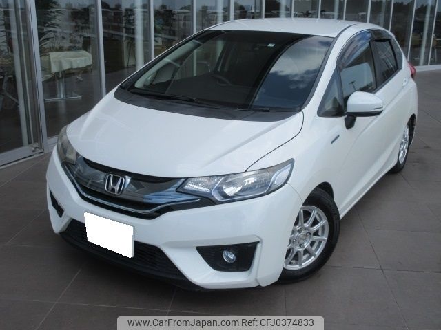 honda fit 2015 -HONDA--Fit DAA-GP5--GP5-3202303---HONDA--Fit DAA-GP5--GP5-3202303- image 1