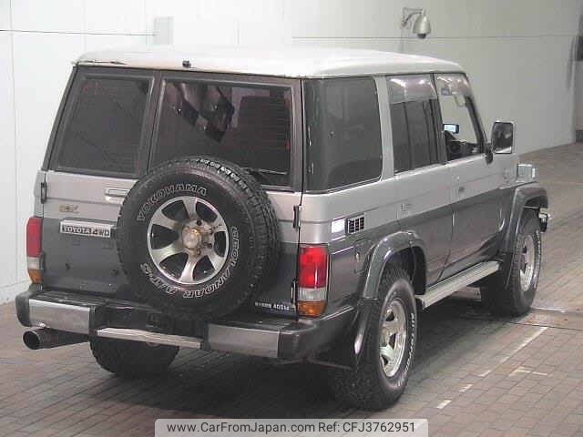 Toyota Land Cruiser 70 HZJ77HV - Car Price $9,266