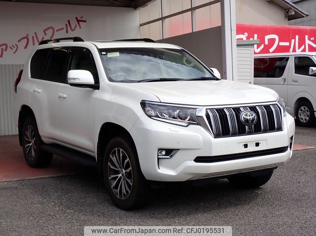 toyota land-cruiser-prado 2020 24352207 image 1