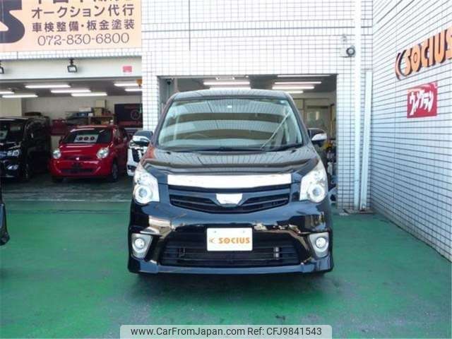 toyota noah 2011 -TOYOTA--Noah DBA-ZRR70W--ZRR70W-0428609---TOYOTA--Noah DBA-ZRR70W--ZRR70W-0428609- image 2