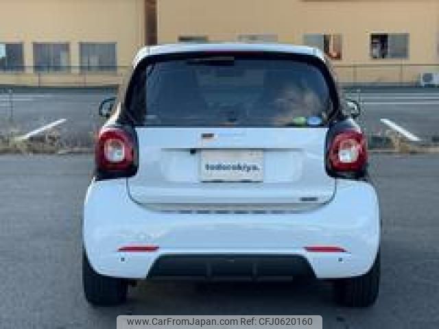 smart fortwo-coupe 2018 quick_quick_DBA-453344_WME4533442K319338 image 2