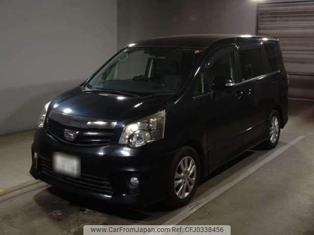 toyota noah 2012 -TOYOTA 【名古屋 304ﾆ6126】--Noah DBA-ZRR70W--ZRR70-0516843---TOYOTA 【名古屋 304ﾆ6126】--Noah DBA-ZRR70W--ZRR70-0516843- image 1