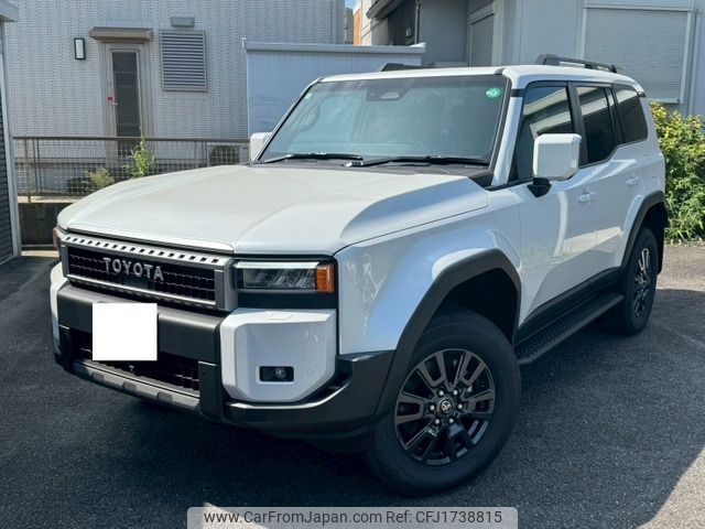 toyota land-cruiser-wagon 2024 CFJ1738815 image 1