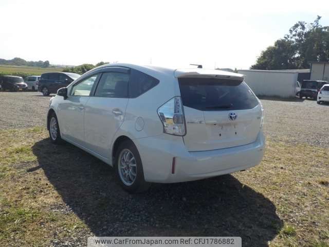 toyota prius-α 2014 CFJ1786882 image 2