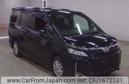 toyota voxy 2018 CFJ1672131
