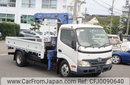 hino dutro 2010 24411701