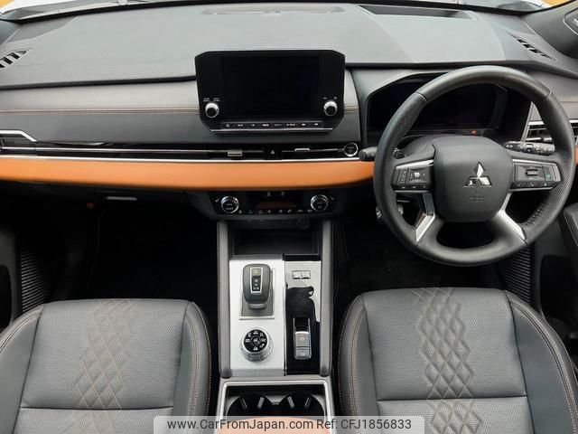 mitsubishi outlander-phev 2024 CFJ1856833 image 2
