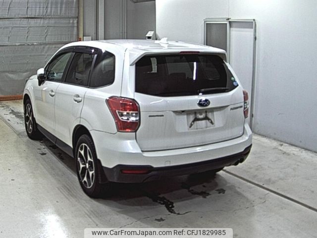 subaru forester 2015 CFJ1829985 image 2