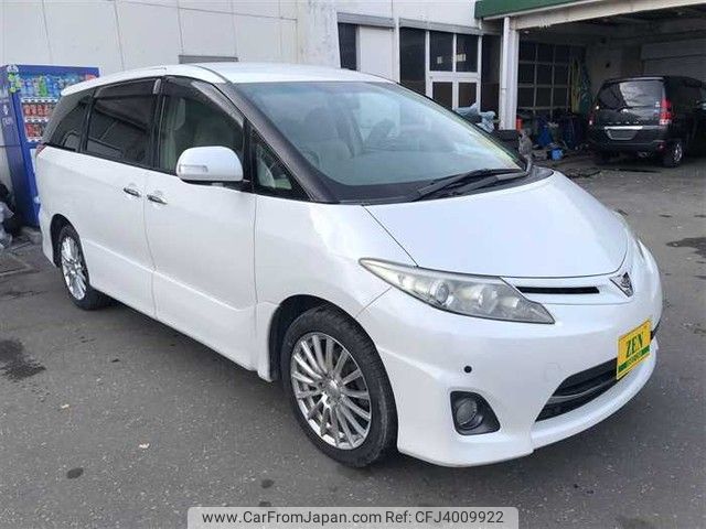 Toyota estima 2010