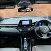 toyota c-hr 2017 quick_quick_DAA-ZYX10_ZYX10-2065406 image 2