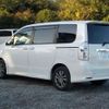 toyota voxy 2013 CFJ1837629 image 2