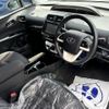 toyota prius 2018 quick_quick_DAA-ZVW51_ZVW51-8043294 image 9