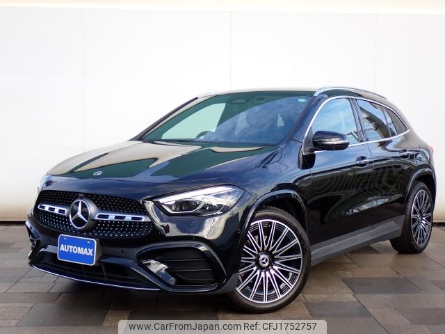 mercedes-benz gla-class 2024 CFJ1752757 image 1