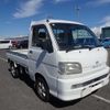 daihatsu hijet-truck 2000 22332 image 1