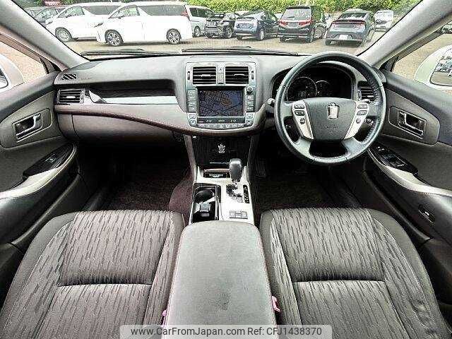 toyota crown 2010 504928-931508 image 1