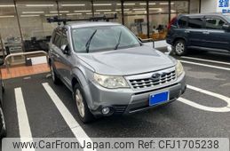 subaru forester 2010 CFJ1705238