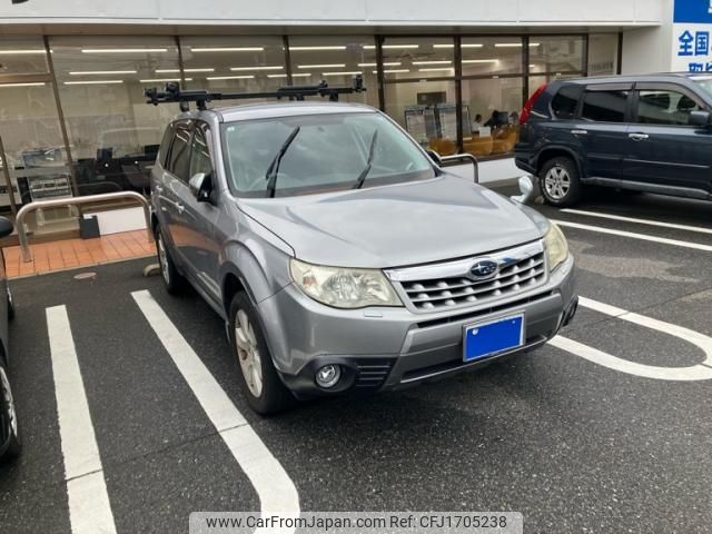 subaru forester 2010 CFJ1705238 image 1