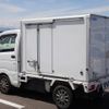 nissan clipper-truck 2017 22111302 image 9