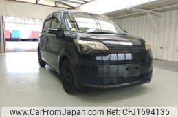 toyota spade 2012 CFJ1694135