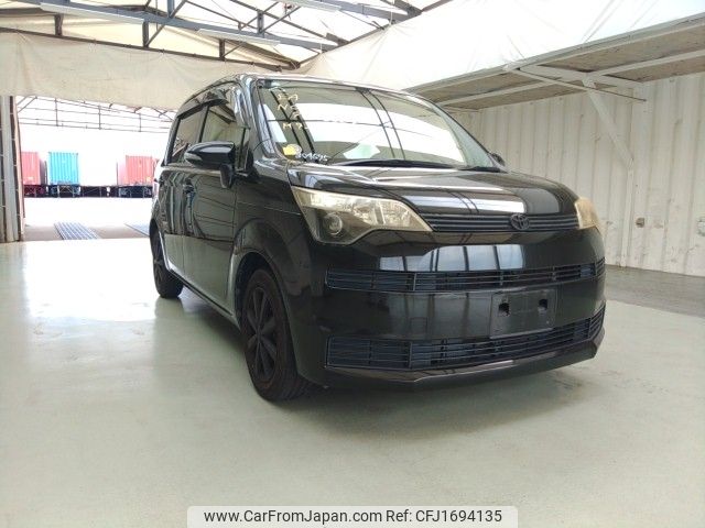 toyota spade 2012 CFJ1694135 image 1
