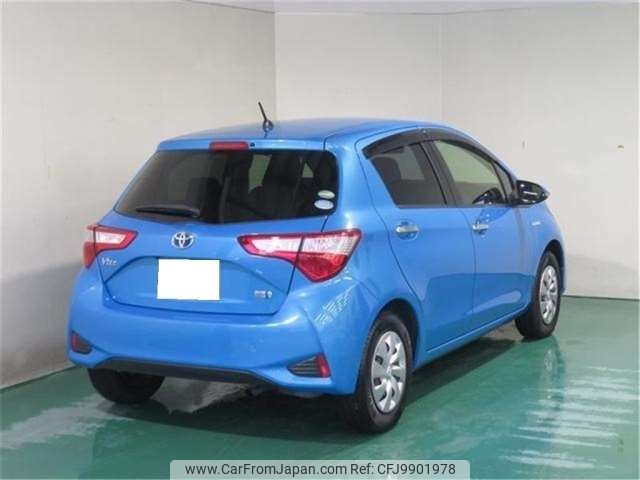 toyota vitz 2017 -TOYOTA--Vitz DAA-NHP130--NHP130-2028259---TOYOTA--Vitz DAA-NHP130--NHP130-2028259- image 2