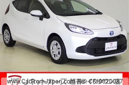 toyota aqua 2022 -TOYOTA--AQUA 6AA-MXPK11--MXPK11-2076761---TOYOTA--AQUA 6AA-MXPK11--MXPK11-2076761-