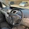 toyota voxy 2006 -TOYOTA--Voxy DBA-AZR60G--AZR60-3082528---TOYOTA--Voxy DBA-AZR60G--AZR60-3082528- image 10