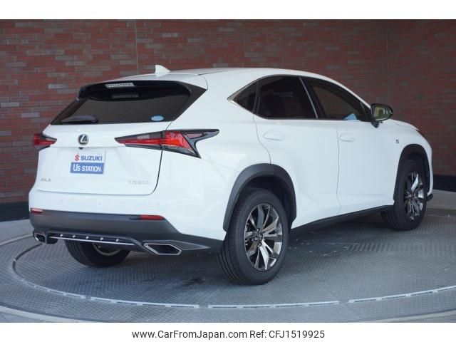 lexus nx 2019 CFJ1519925 image 2