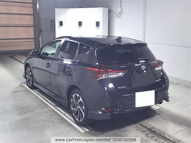 toyota auris 2016 -TOYOTA 【京都 302ﾏ923】--Auris ZRE186H-6007606---TOYOTA 【京都 302ﾏ923】--Auris ZRE186H-6007606- image 2