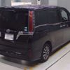 toyota esquire 2017 CFJ1522329 image 2