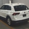 volkswagen tiguan 2018 -VOLKSWAGEN--VW Tiguan WVGZZZ5NZJW851512---VOLKSWAGEN--VW Tiguan WVGZZZ5NZJW851512- image 6