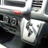 toyota hiace-wagon 2013 CFJ1652352 image 6