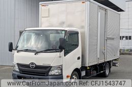 hino dutro 2018 CFJ1543747