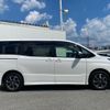 toyota voxy 2018 CFJ1520049 image 4