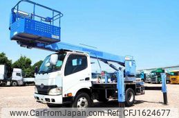 hino dutro 2012 CFJ1624677