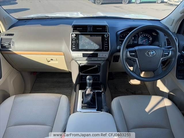 toyota land-cruiser-prado 2019 -TOYOTA--Land Cruiser Prado LDA-GDJ150W--GDJ150-0042716---TOYOTA--Land Cruiser Prado LDA-GDJ150W--GDJ150-0042716- image 2