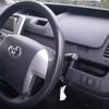toyota noah 2012 CFJ1824904 image 8