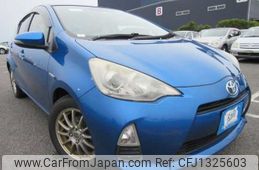 toyota aqua 2012 646828-Y2025040342F-21