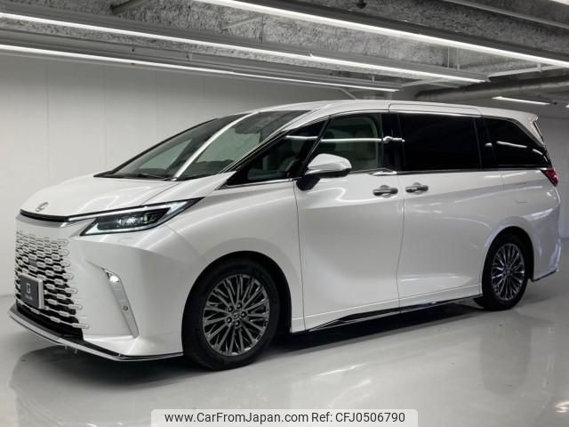 lexus lexus-others 2024 quick_quick_5AA-TAWH15W_TAWH15-0002794 image 1