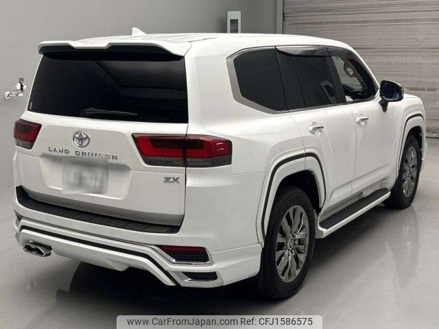 toyota land-cruiser-wagon 2025 CFJ1586575 image 2