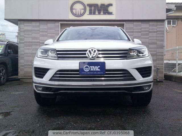 volkswagen touareg 2015 quick_quick_7PCGRS_WVGZZZ7PZFD004426 image 2