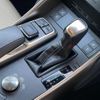 lexus is 2018 CFJ1626269 image 12