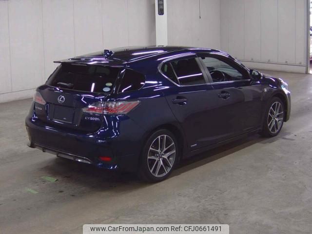 lexus ct 2016 quick_quick_DAA-ZWA10_ZWA10-2286730 image 2