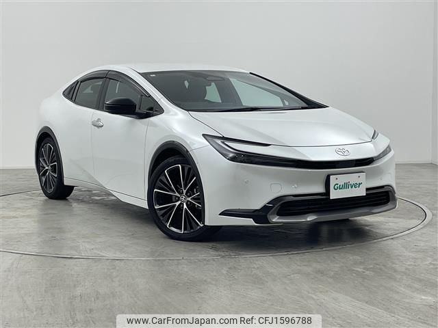 toyota prius 2024 CFJ1596788 image 1