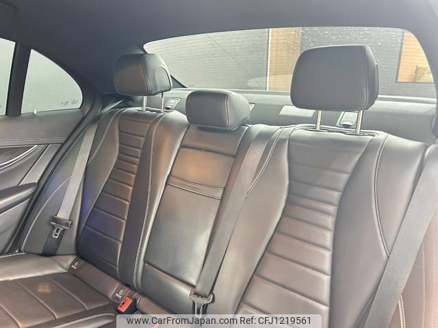 mercedes-benz e-class 2018 quick_quick_213004C_WDD2130042A340759 image 2