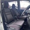 nissan serena 2017 -NISSAN--Serena DAA-GFC27--GFC27-051628---NISSAN--Serena DAA-GFC27--GFC27-051628- image 20